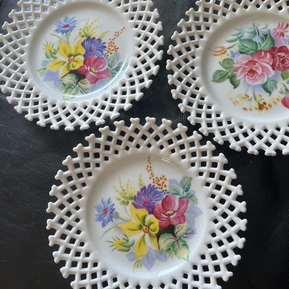 Floral Lattice Porcelain Plates - Set of 3